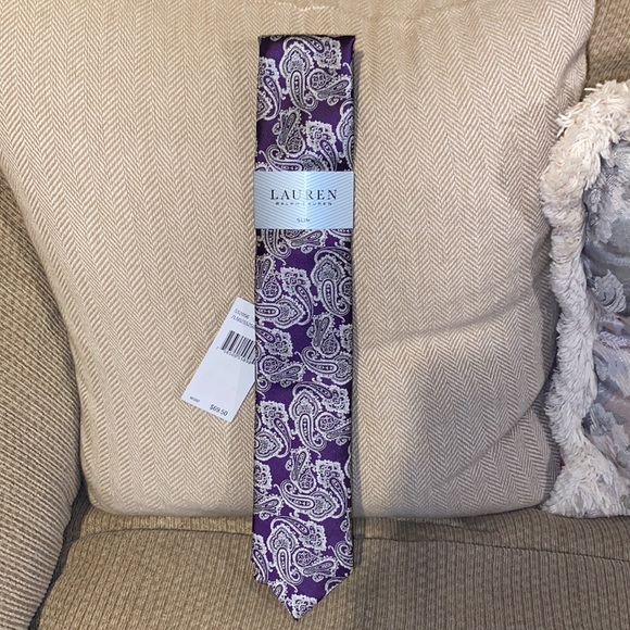 💜🤍💜NWT Ralph Lauren Slim Silk/Polyester Purple/Silver Tie - Picture 3 of 6